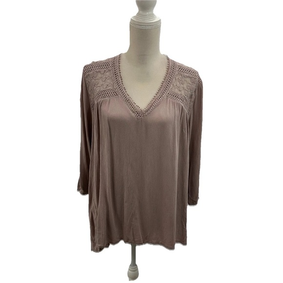 Boho JohnPaulRichard Flowy Embroidered Blouse 3/4 Puff Sleeves V Neck Plus 1X - Picture 1 of 9